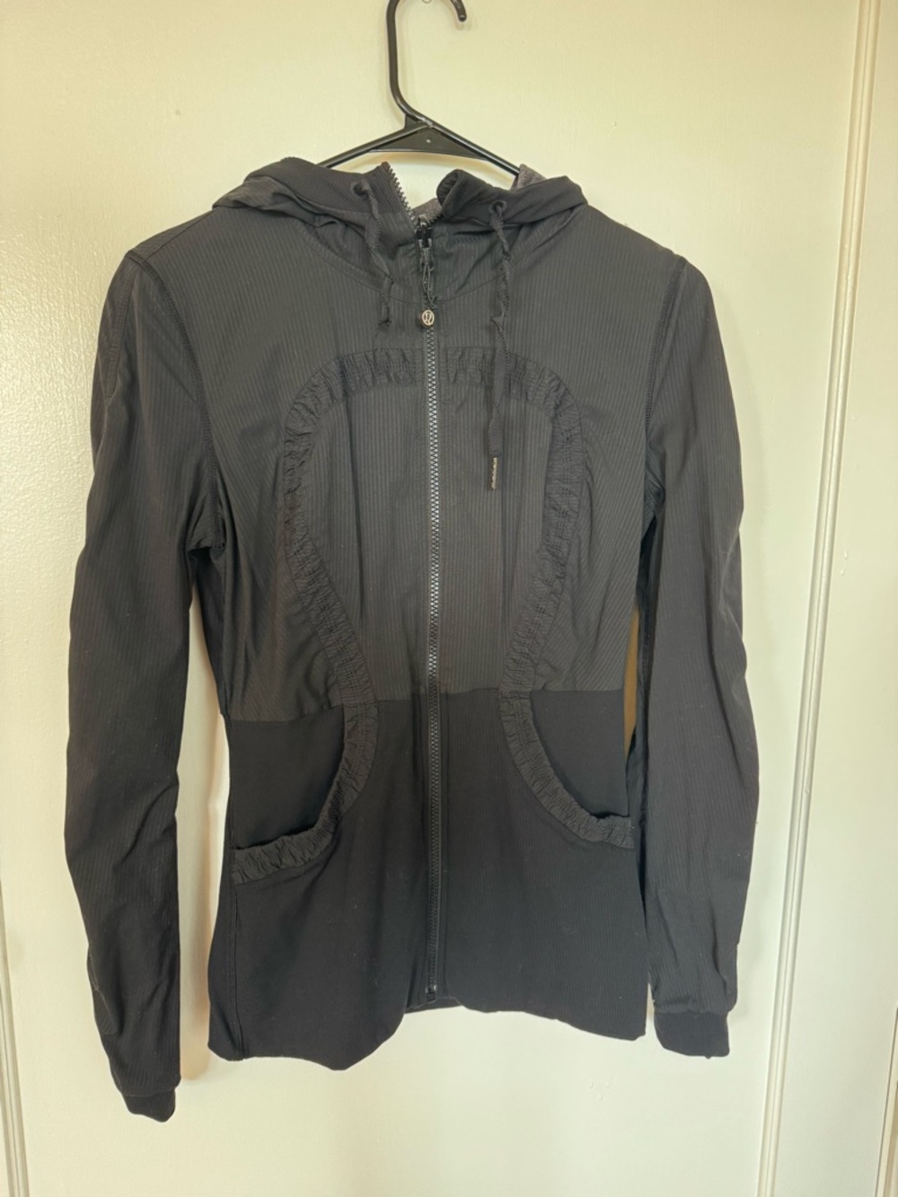 lululemon reversible Two-Tone Gray & Black Hooded Zip Jacket